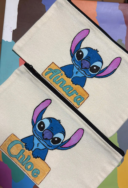 ✨ Estuche Stitch Personalizado Pintado a Mano ✨
